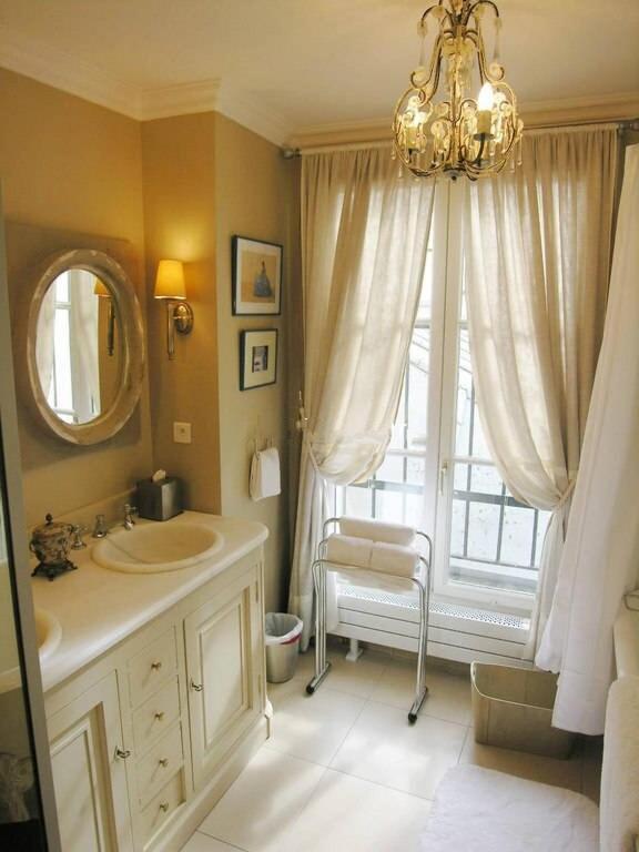 Apartment Beautiful 2 Bdrm- In The Heart Of The Marais