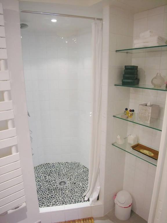 Apartment Beautiful 2 Bdrm- In The Heart Of The Marais