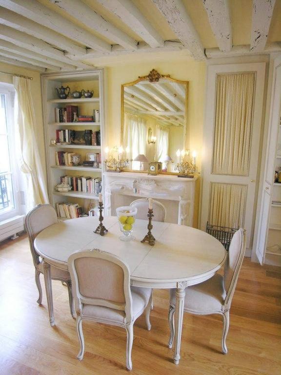 Apartment Beautiful 2 Bdrm- In The Heart Of The Marais *